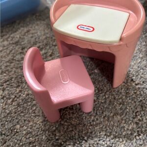Little Tikes Pink Retro Toy Doll Vanity Chair Set